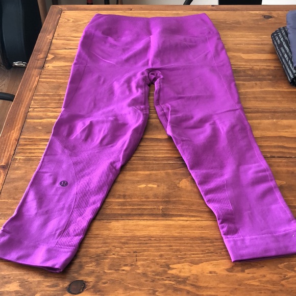 lulu lemon compression leggings